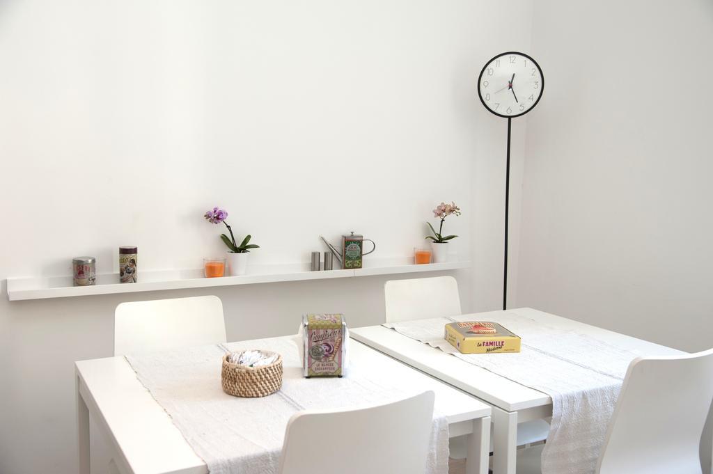 Center 2 Rooms B&B ローマ エクステリア 写真